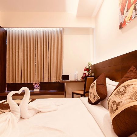Hotel Crystal Inn Plaza Delhi Airport New Delhi Exterior foto