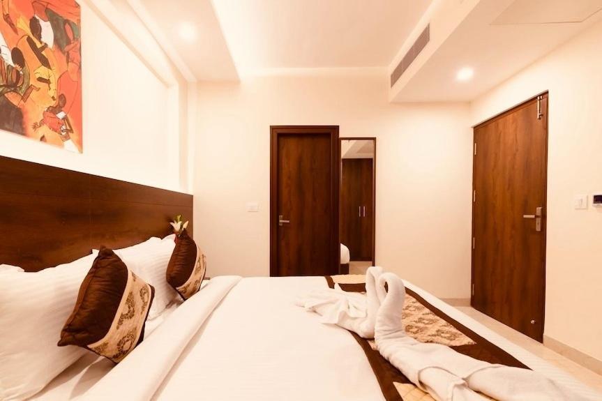 Hotel Crystal Inn Plaza Delhi Airport New Delhi Exterior foto